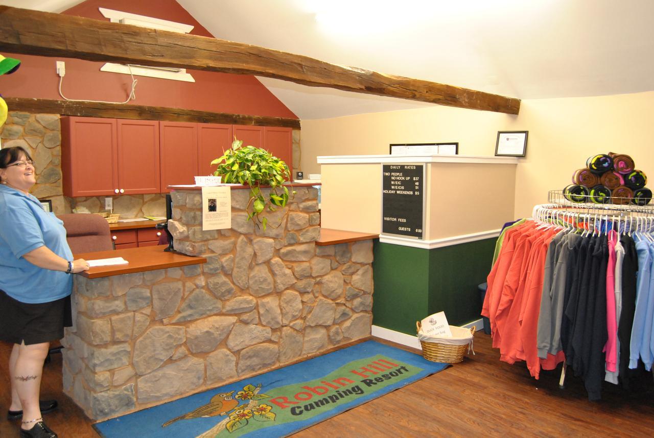 Robin Hill Camping Resort One-Bedroom Cottage 8 Lenhartsville المظهر الخارجي الصورة